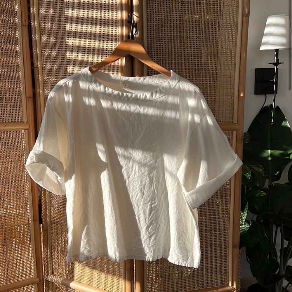 AMAE.co White Women's Top Amae